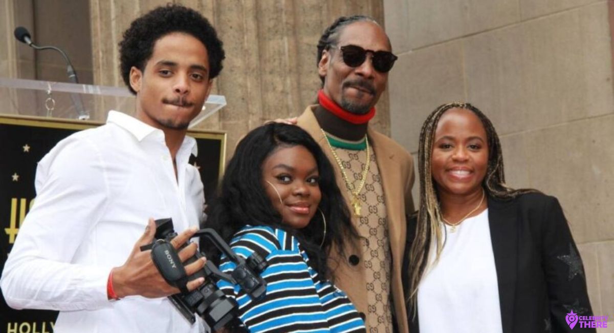 Laurie Holmond and Snoop Dogg