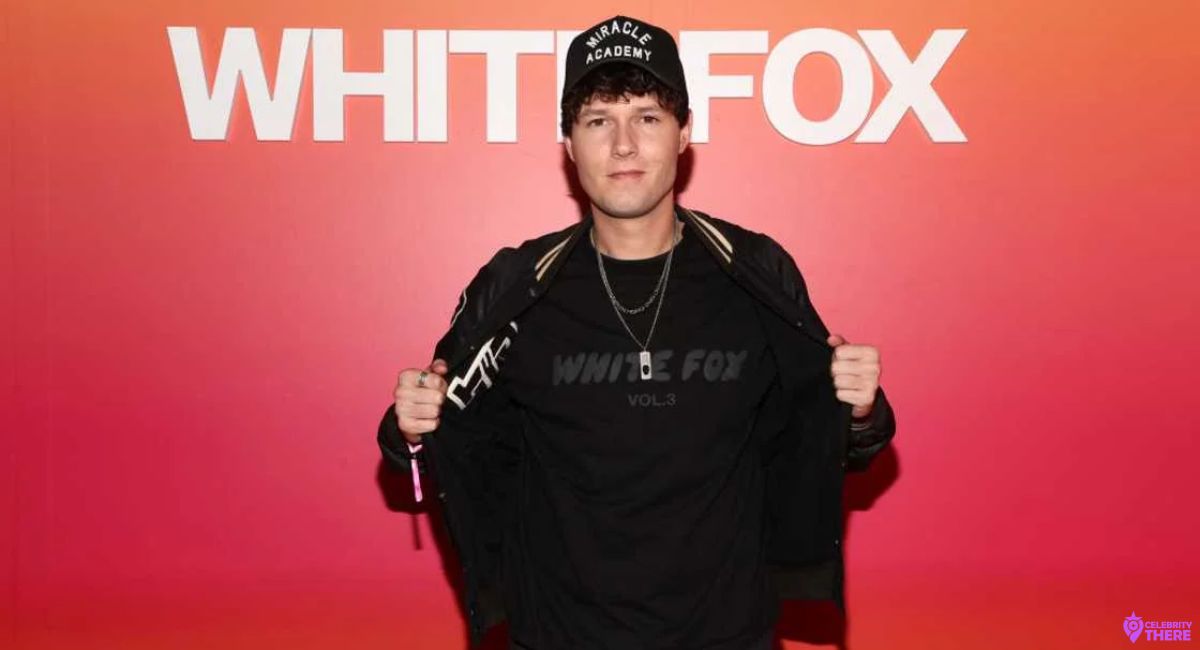 Zach Justice Early Life and Background